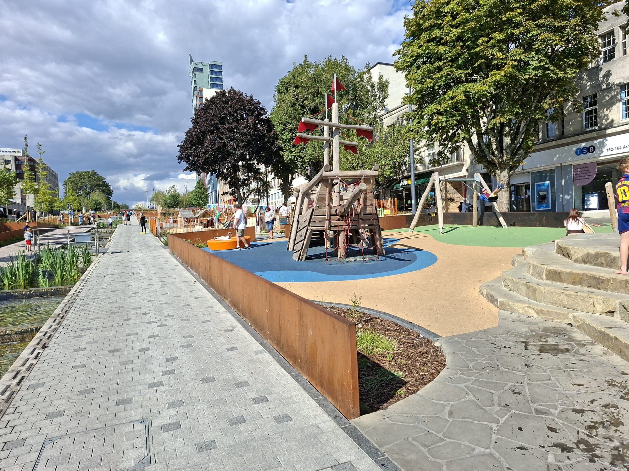 Mayflower Park Area Photo 9